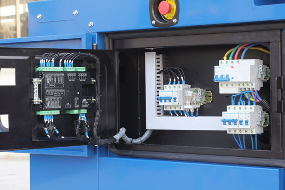 Generator Diesla Cummins napędzany oryginalnym silnikiem z wysokiej jakości alternatorem 16KW. do 1500KW.