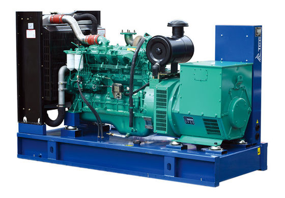 1250kva 1500kva Otwarty generator wysokoprężny z silnikiem Cummins 3-fazowym