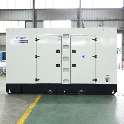 550kW 688KVA Super Diesel Generator Cichy Ocieplony Wodą 50/60HZ Jednorazowe/Trójfazowe Generatory Przenośne DCEC Cummin